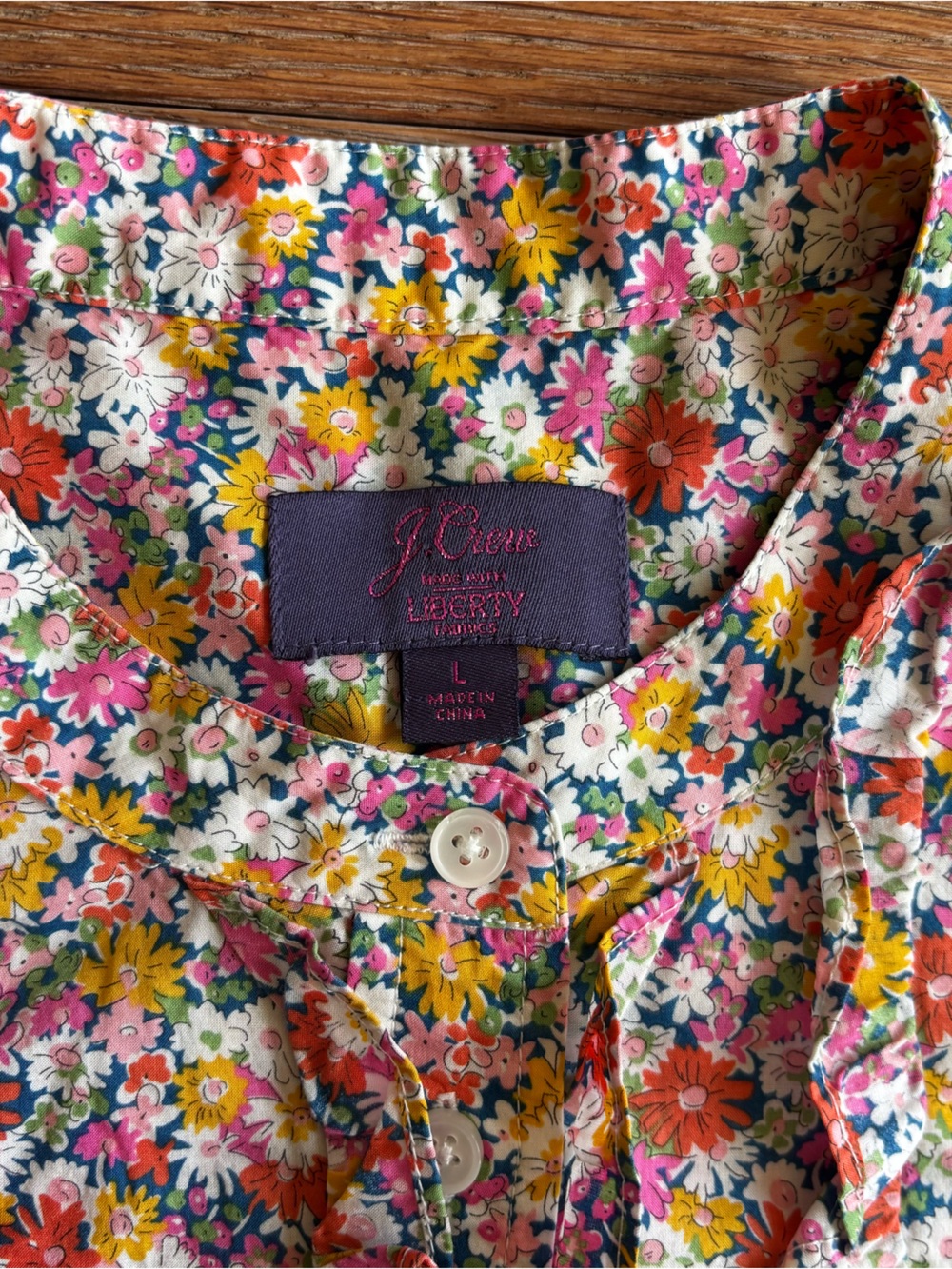 J Crew Band-collar ruffle-front shirt in Liberty® Libby floral
Ruffle front 
L - Picture 8 of 9